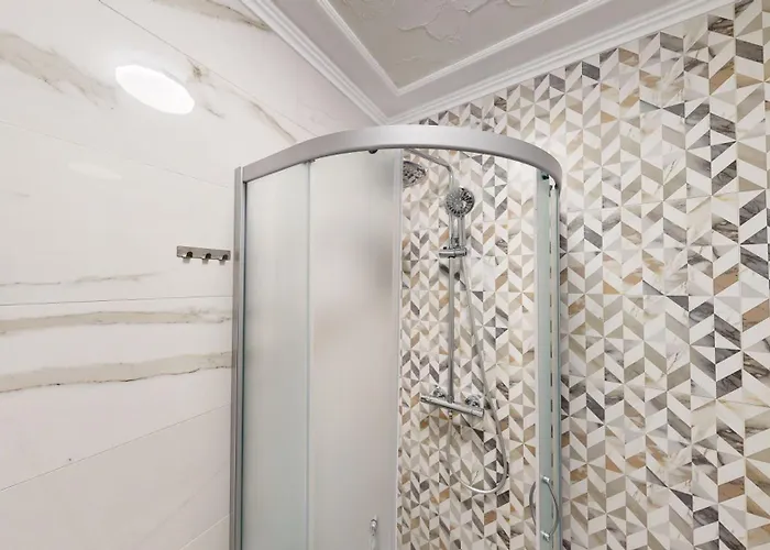 Modern 1br & Parking *