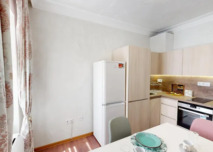 Modern 1br & Parking Apartmán